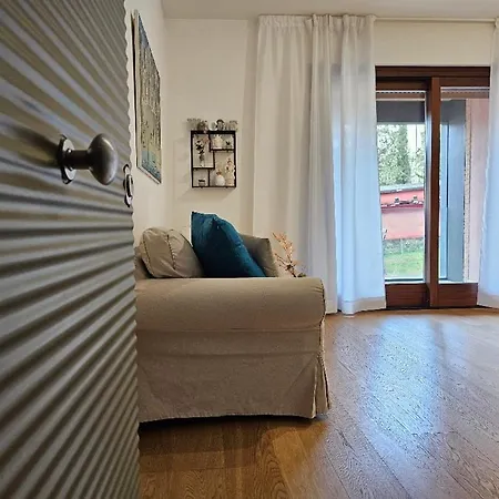 The Twelve - Via Ruggero D'andreotto *